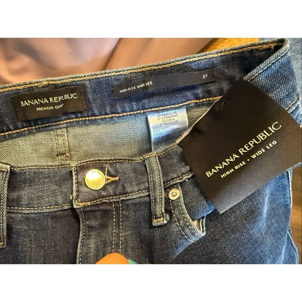 Banana Republic new tags